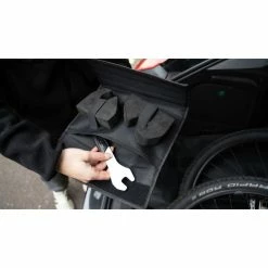 Hiplok Flipstand Portable Workstand 20 Hiplok Flipstand Portable Workstand -Promos SUPPORTS VÉLO Boutique Hiplok Flipstand Portable Workstand Bike Stands All Black FS1AB 5