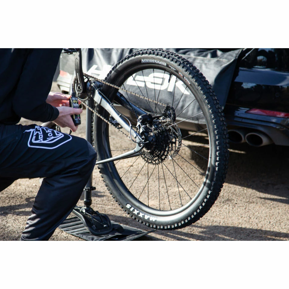 Hiplok Flipstand Portable Workstand 11 Hiplok Flipstand Portable Workstand – Image 9