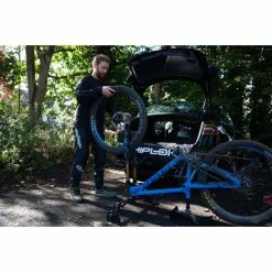 Hiplok Flipstand Portable Workstand 24 Hiplok Flipstand Portable Workstand -Promos SUPPORTS VÉLO Boutique Hiplok Flipstand Portable Workstand Bike Stands All Black FS1AB 9